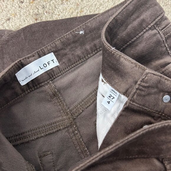 Loft Brown Velvet Kick Crop Pants Button Front Size 27/4 Women's - Picture 4 of 4